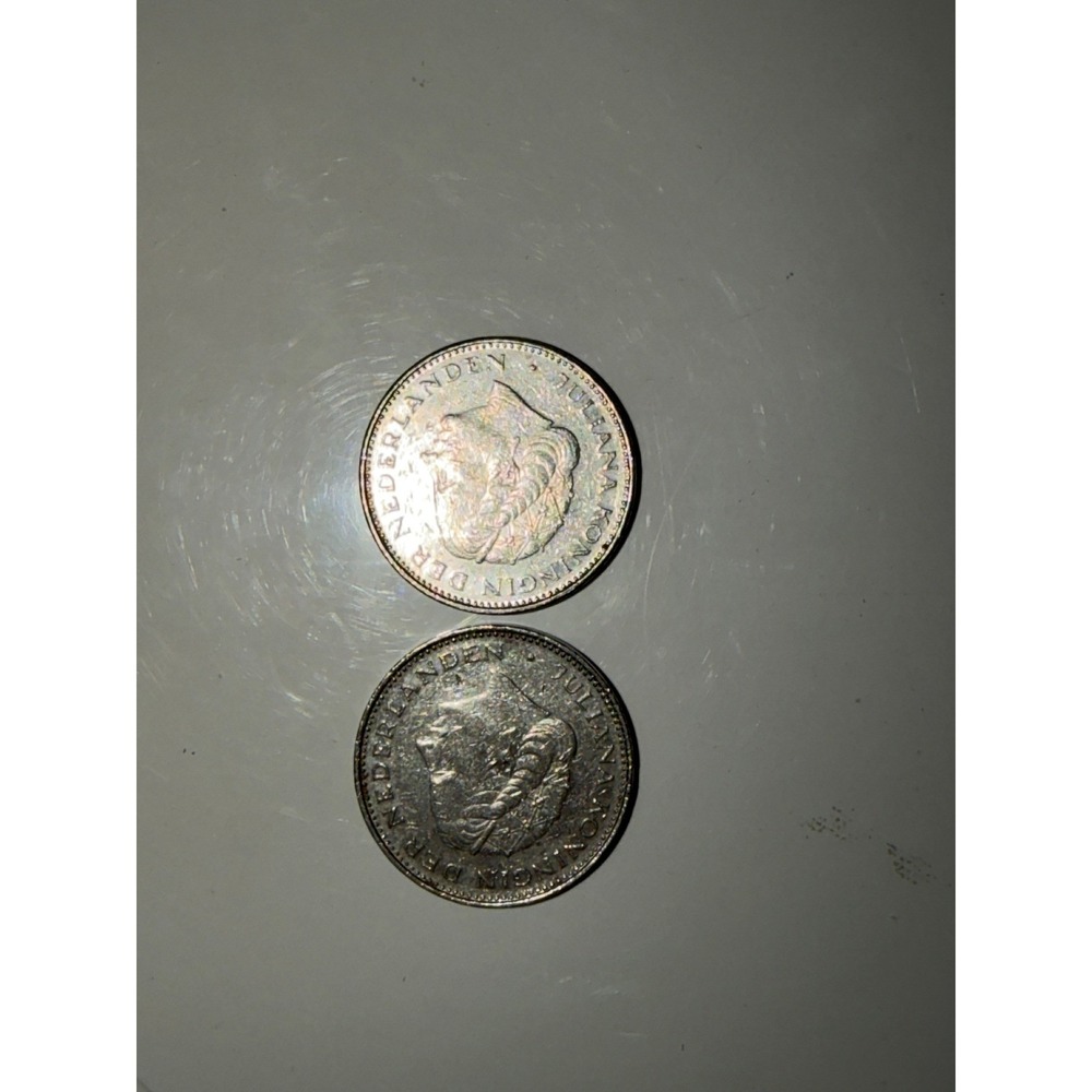 Netherlands 1980 2 1/2 Gulden Queen Juliana Rijksdaalder Coins Lot of 2 - Picture 5 of 10